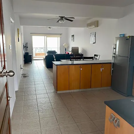 Apartment Three Bedrooms At